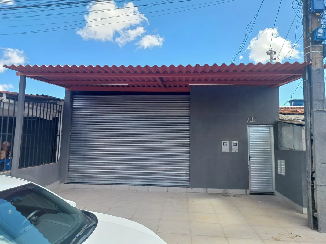 Excelente imóvel comercial e residencial à venda com renda garantida de R$ 3.000...
