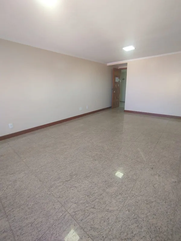 IDEALIZE VENDE SALAS COMERCIAS NA QUADRA 504 NORTE, NO EDIFÍCIO VIRGO: Imóvel: D...