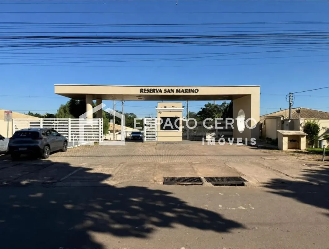 Excelente casa térrea no Condomínio Reserva San Marino, hall de entrada elegante...
