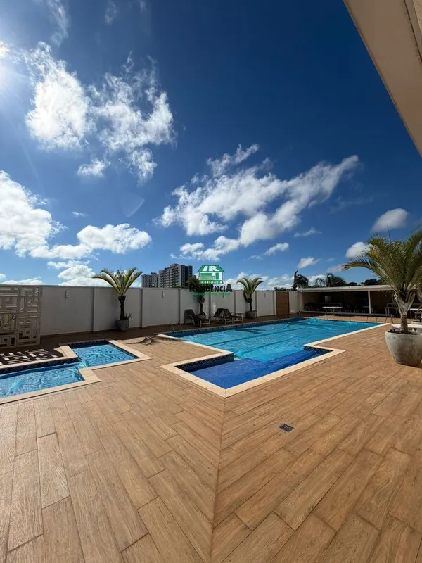  Apartamento de 110 m², recém-reformado, Andar alto, muito bem distribuído e pro...