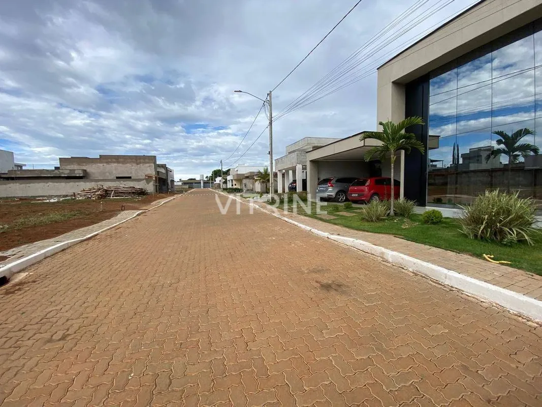 Lote Rua do Sol Condomínio DUMONT- 400m - bloquetado - consolidado - pega carro ...