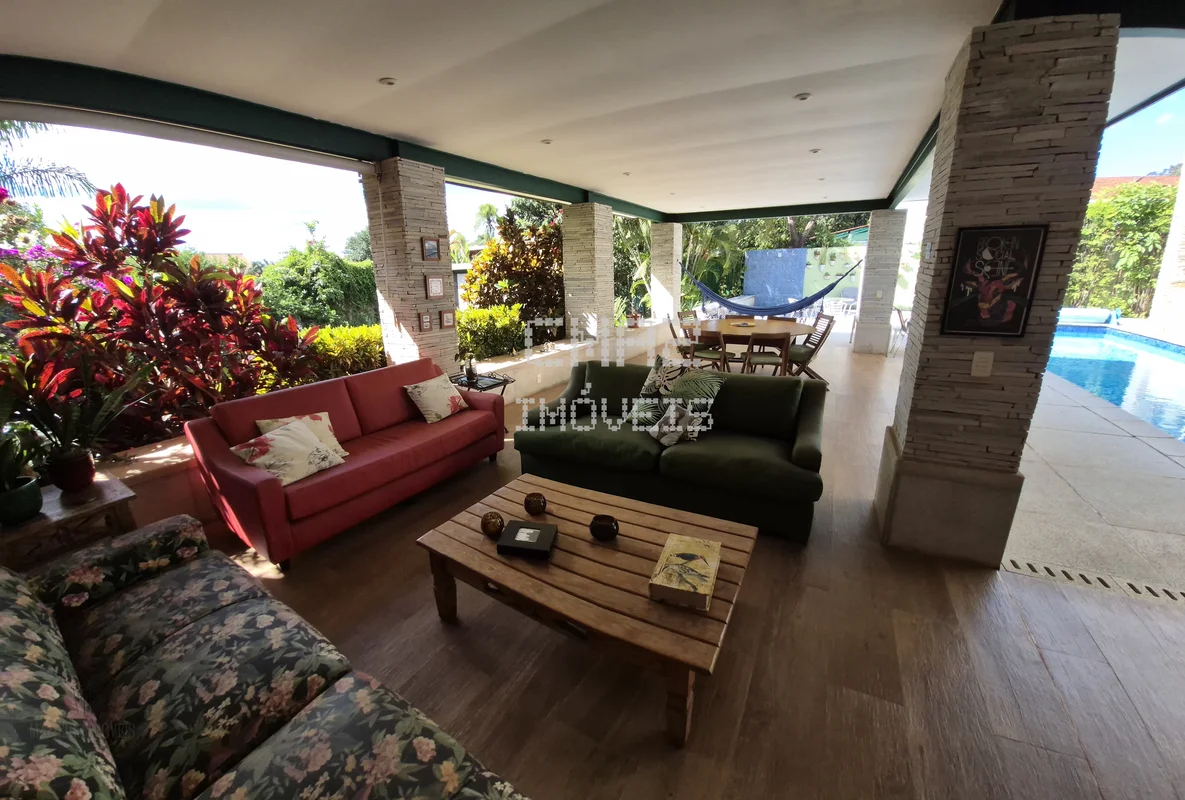 QI 19 – Casa excelente para quem busca Oportunidade.Agende uma visita e conheça ...
