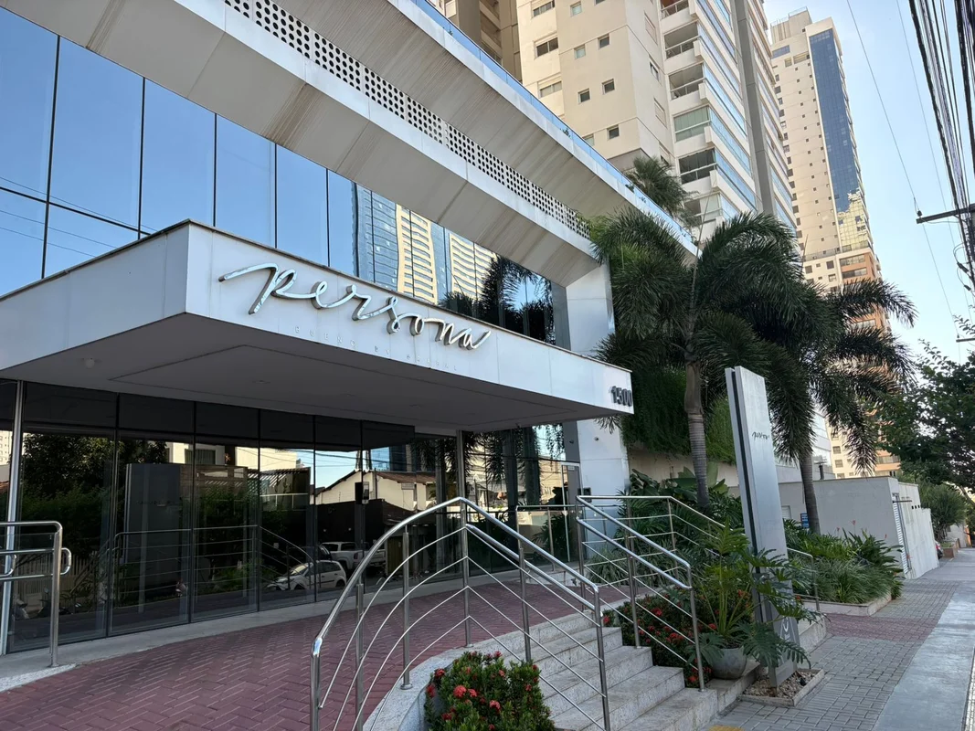 Descubra seu novo lar no Persona Bueno By Brasal, um elegante apartamento na Rua...