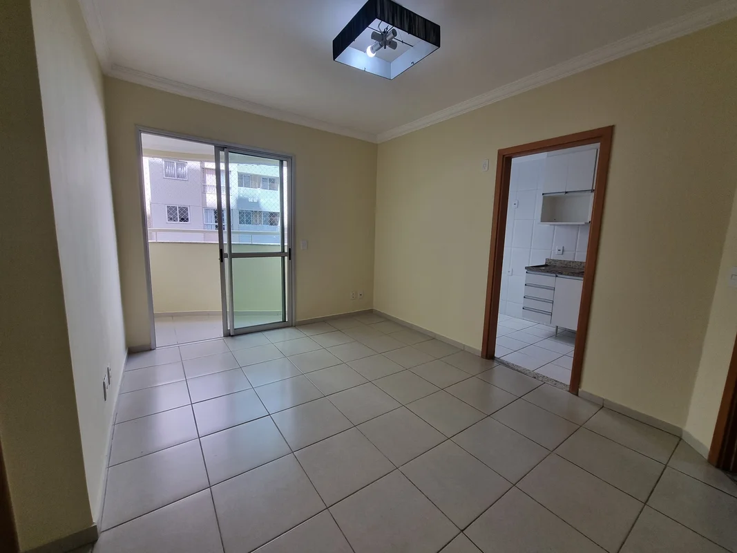 ACCIOLY IMÓVEIS ALUGA EXCELENTE APARTAMENTO DE 02 QUARTOS NA RUA 08 NORTE - ED. ...