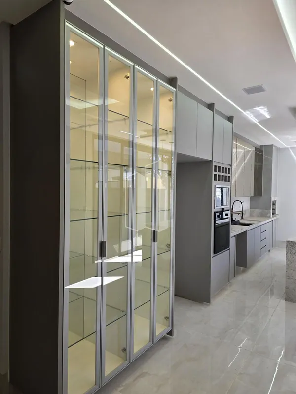 Casa mobiliada de alto padrão à venda por R$ 1.640.000,00 com 158,80m² de constr...