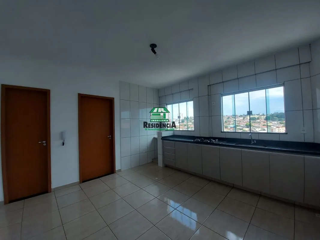 Sala cozinhabanheiroárea de serviçocondomínio aproximado R$180,00não aceita anim...