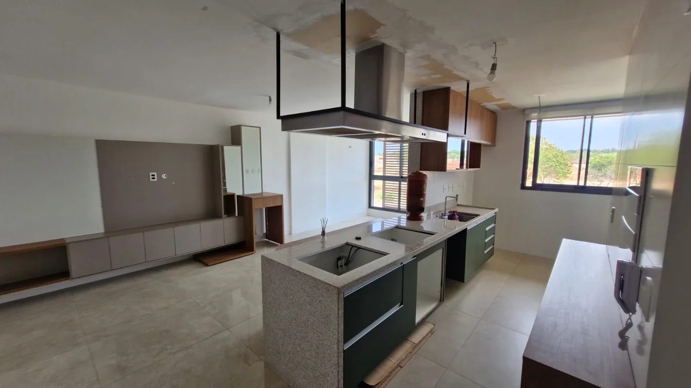  Suprema Construções e Emp. Imobiliários Ltda, Creci/DF 9060, apresenta:Apartame...