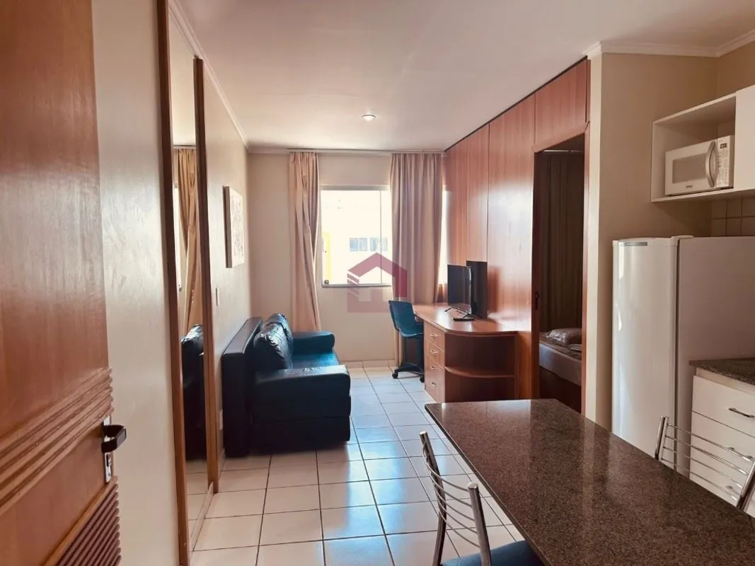 Fernandes & Coelho Imóveis aluga excelente apartamento mobiliado de 30m² no Edif...