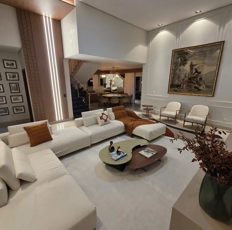 Sobrado Jardins Verona - Semi MobiliadaÁrea do terreno: 434 m2Área edificada: 26...