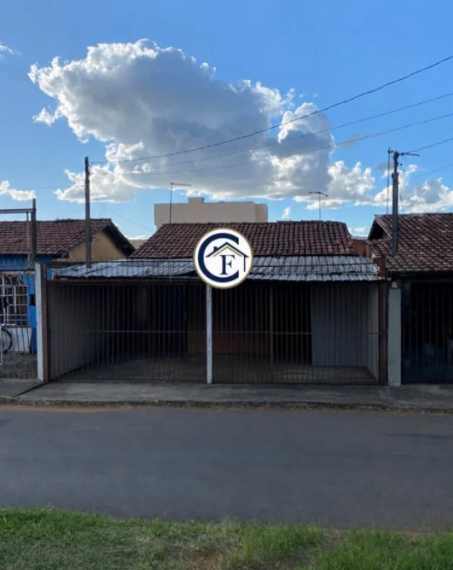Oportunidade para investidores!Casa original em excelente localização, ideal par...
