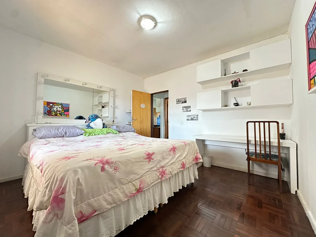 Vale a visita. Casa sobrado em Condomínio regularizado e terreno escriturado.Loc...
