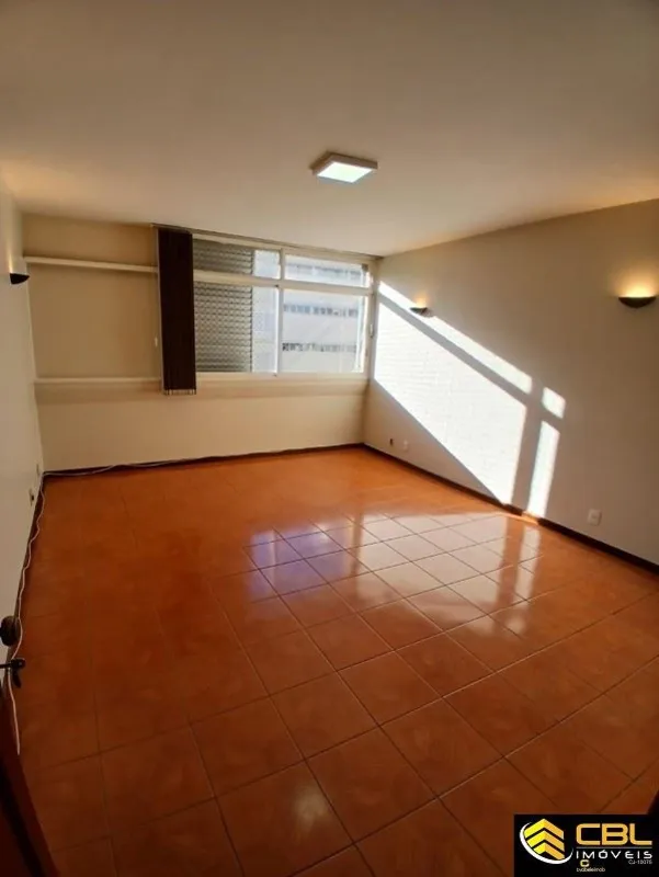 CBL Imóveis Aluga com Exclusividade na SQS 307 BL BApartamento composto por:Sala...