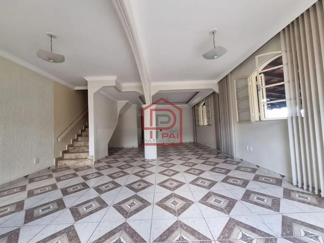 UMA CASA ESPERA POR VOCÊ NO NÚCLEO BANDEIRANTE! Se você procura espaço, conforto...