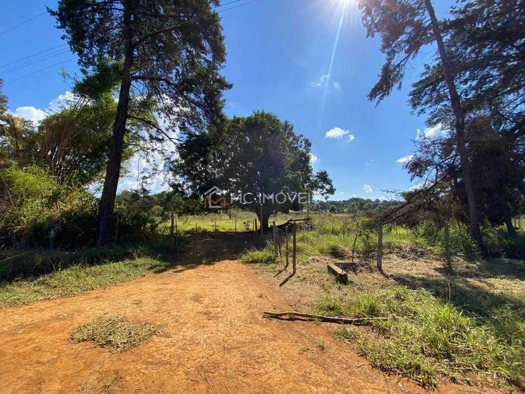 Chácara à Venda em Brazlândia | 5.000 m² | Sessão de DireitosExcelente oportunid...