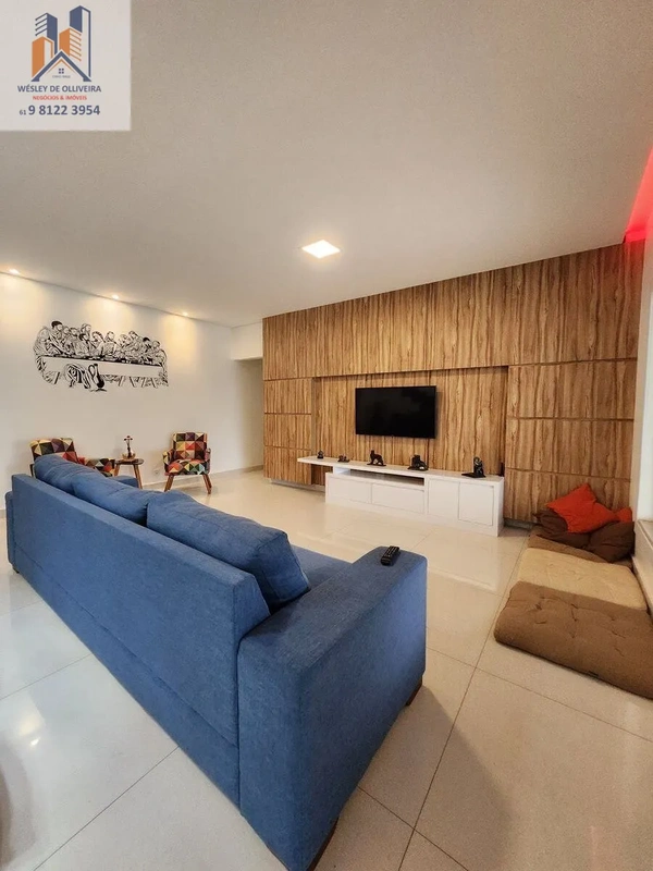 CASA EM CONDOMÍNIO FECHADO COM 4 QUARTOS SENDO 03 SUÍTES COM ÁREA CONSTRUIDA DE ...