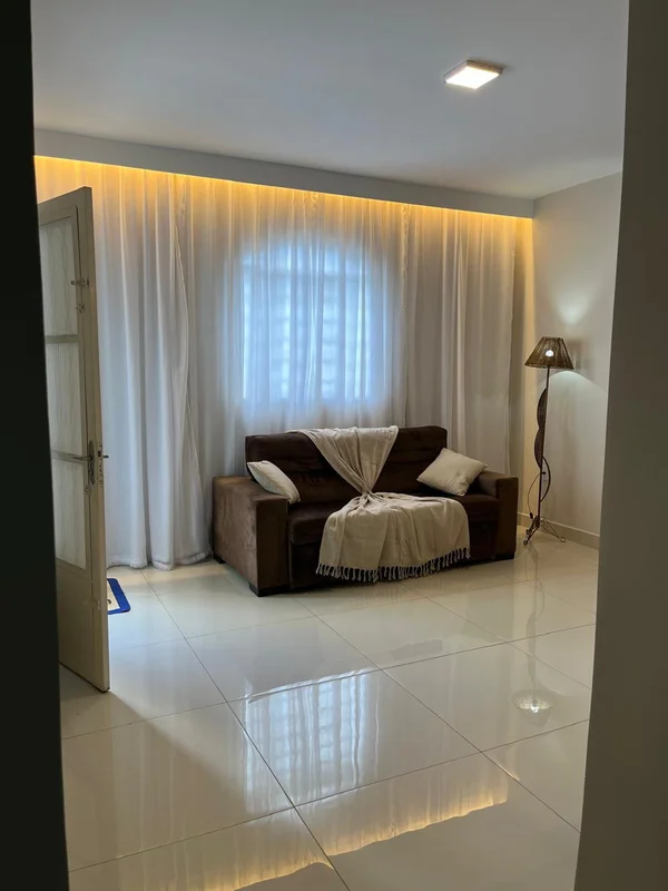 Vendo ou troco essa linda casa QC 1 de Santa Maria composta de dois quartos send...