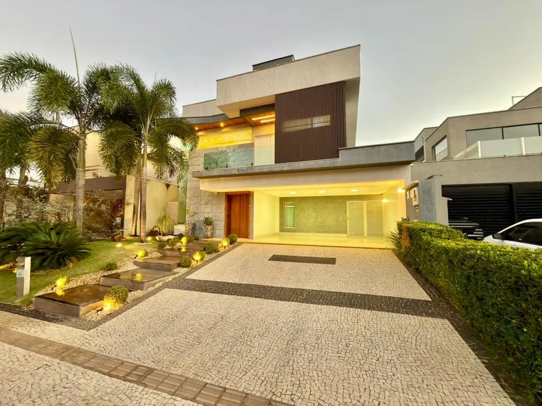 390mÂ²de terreno | 370mÂ² de construÃ§Ã£oUm sobrado de alto padrÃ£o, com projeto...
