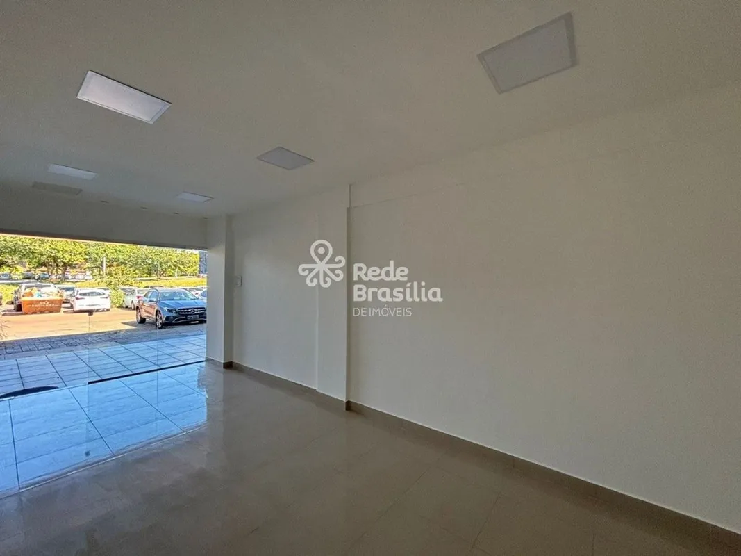 Excelente oportunidade para o seu negócio!Loja localizada na lateral do prédio, ...