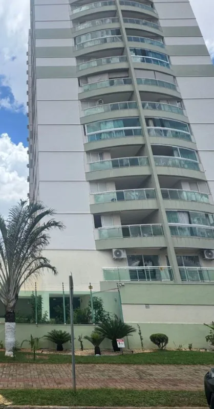Apartamento 3Q, sendo uma suíte Master mais dua Americanas, mais lavabo, duas va...