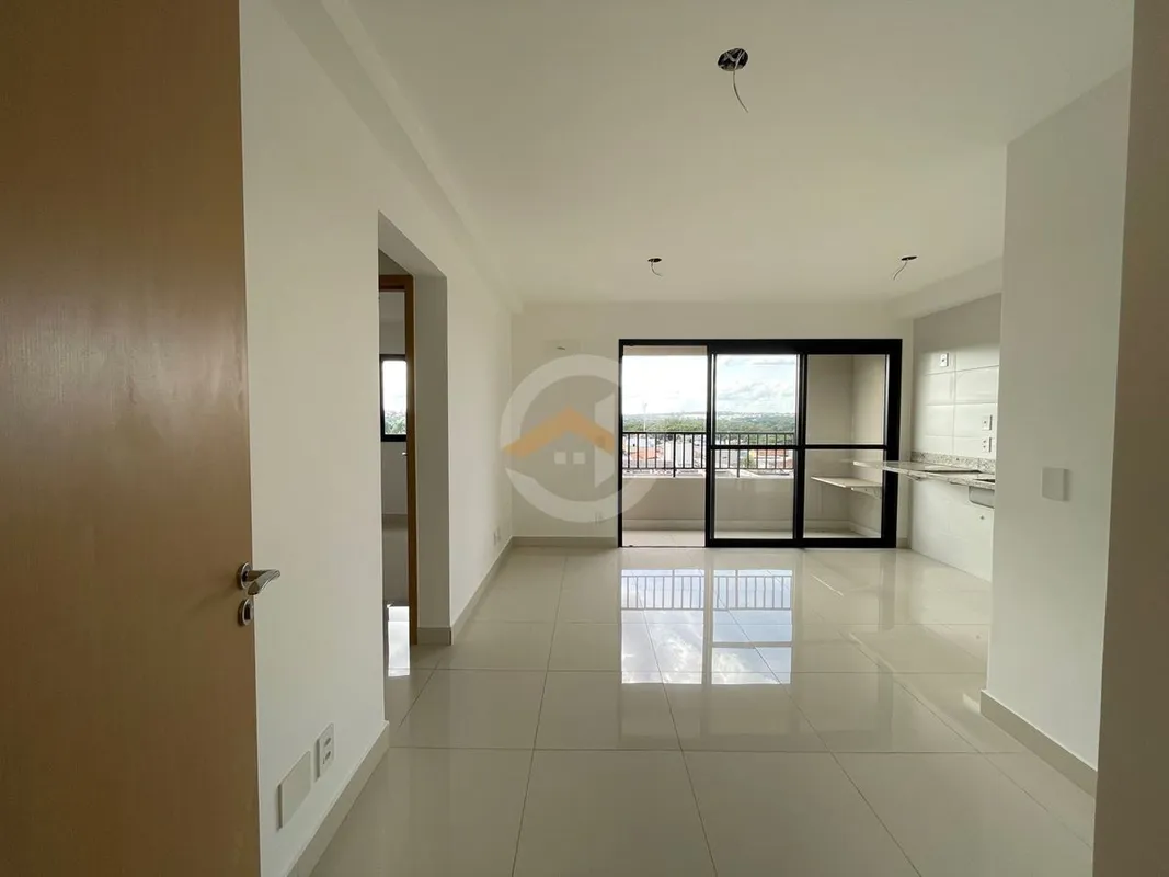 Apartamento com 2 quartos, 1 suíte ao lado do Goiás Center Modas na Av. Goiás No...