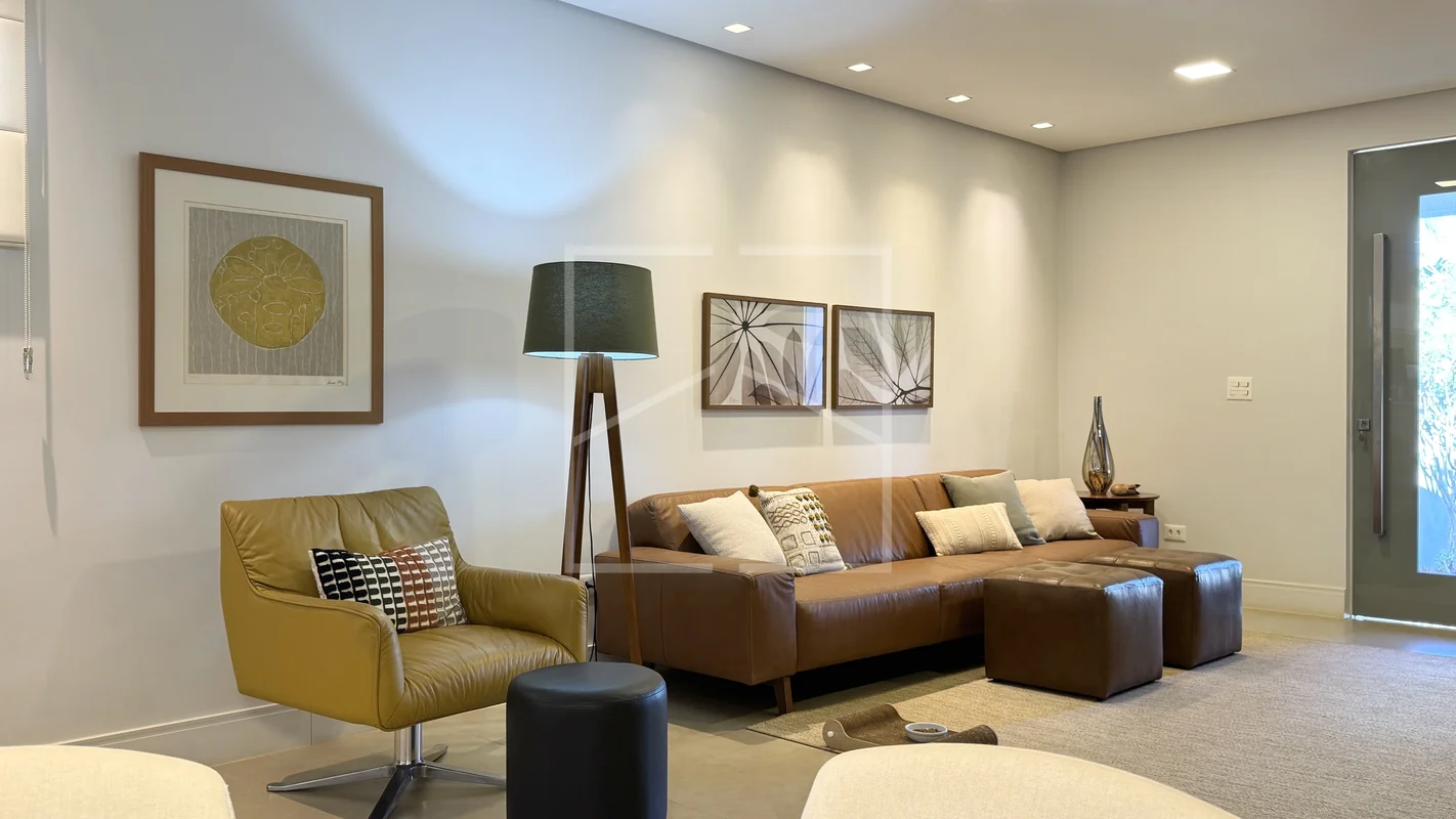 Imagine viver em uma casa onde cada detalhe foi pensado para oferecer conforto, ...