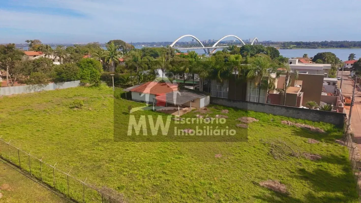 A MW Imobiliária apresenta uma excelente oportunidade no Lago Sul: maravilhoso l...