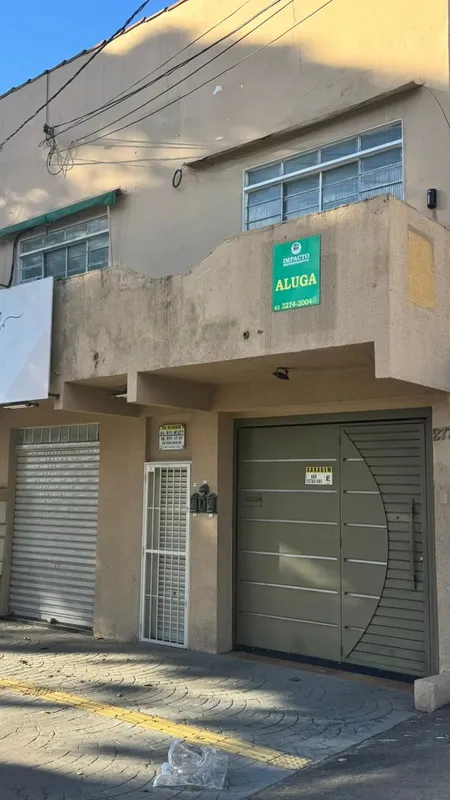 SALA COMERCIAL SOBRE-LOJA COM UM BANHEIRO NO SETOR OESTE. 14/05/26