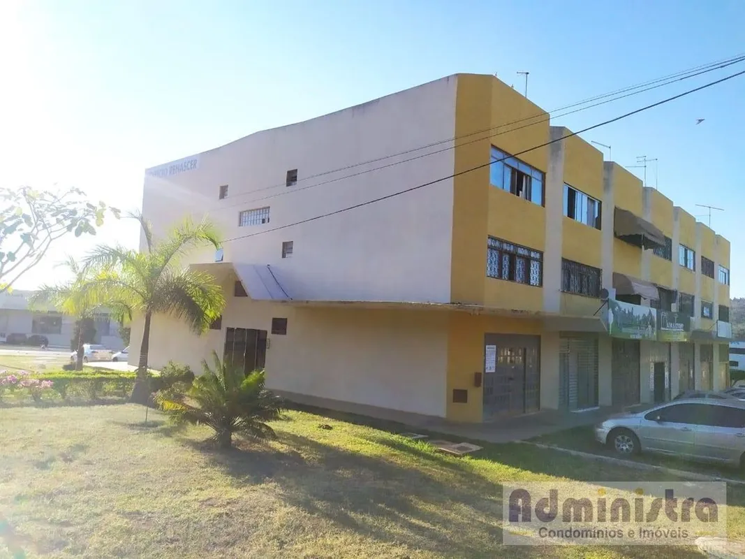  Quadra 11, Ed. Renascer, 1º andar. Apartamento com 1 quarto, sala, cozinha, ban...