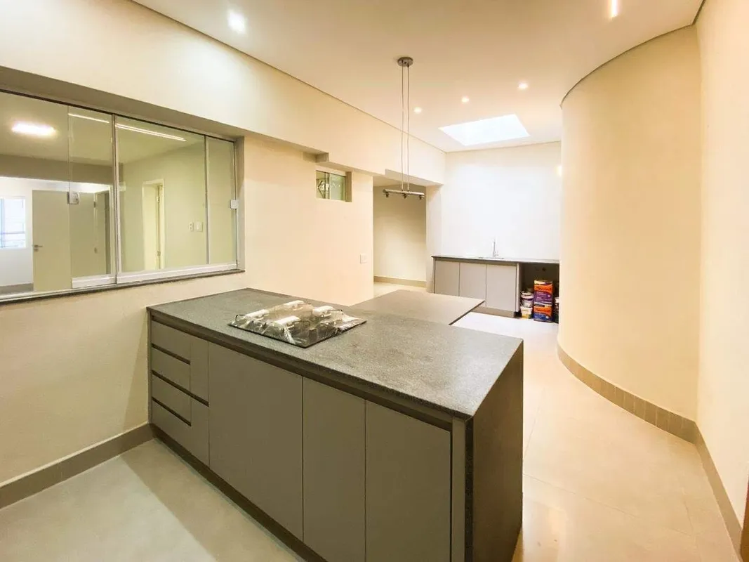Edificio Capablanca - Jardim GoiásApartamento reformado de 2 quartos 76m², 2 qua...