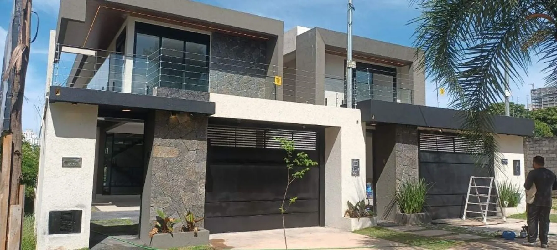 Lindo sobrado no Jardim Atlântico em fase final de acabamento.Pavimento subsoloÁ...