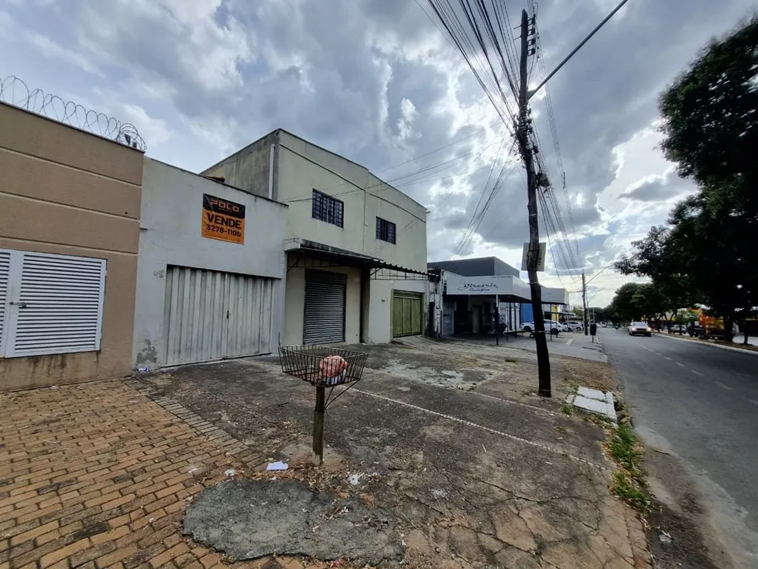 Segue uma versão mais profissional e atrativa para anúncios em portais imobiliár...