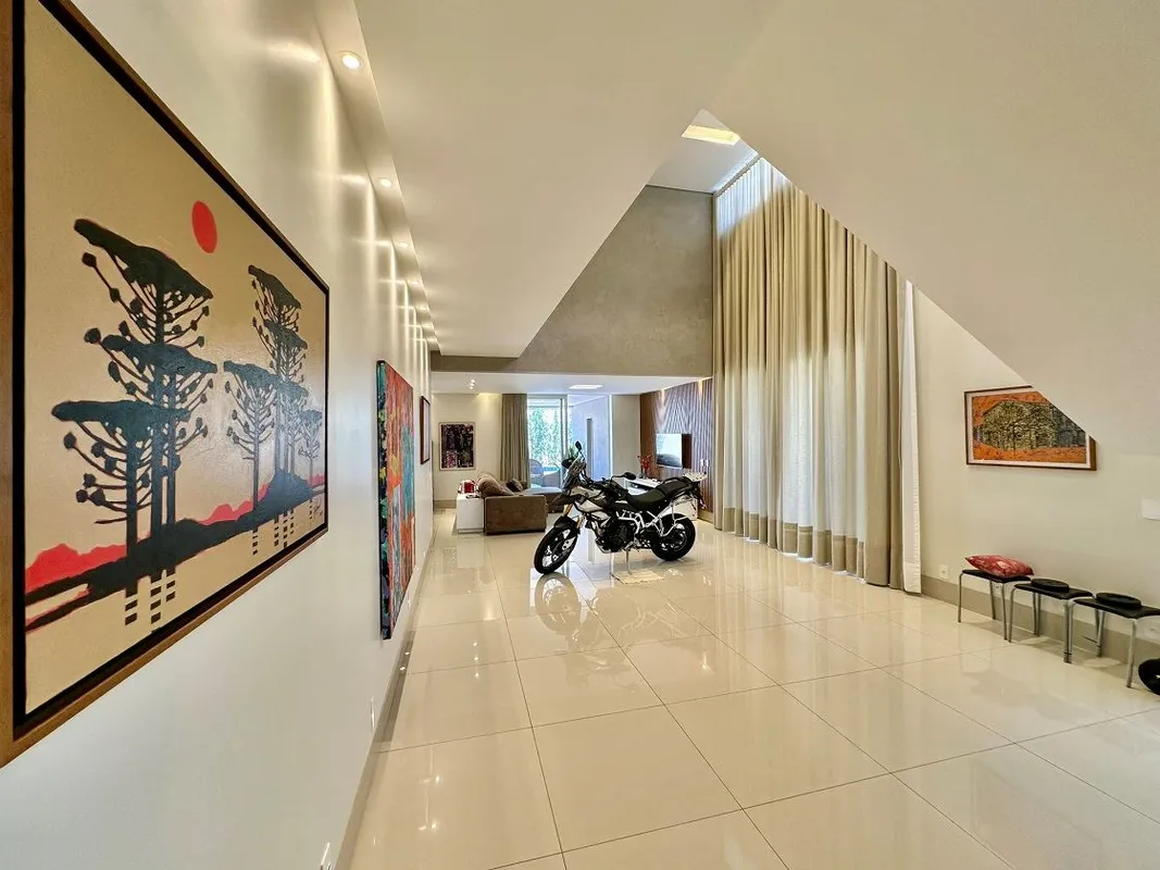 SOBRADO NO JARDINS VERONA | PROJETO SOFISTICADO E LAZER COMPLETOCom 365 mÂ² de Ã...
