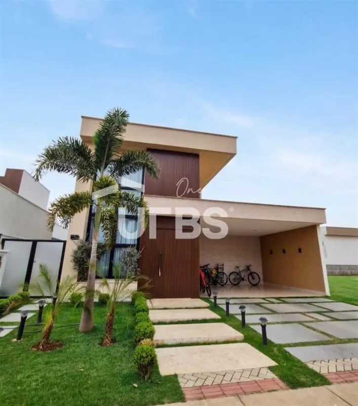 COD U-0032579 - Apresento uma residência impecável no Condomínio Parqville Jacar...