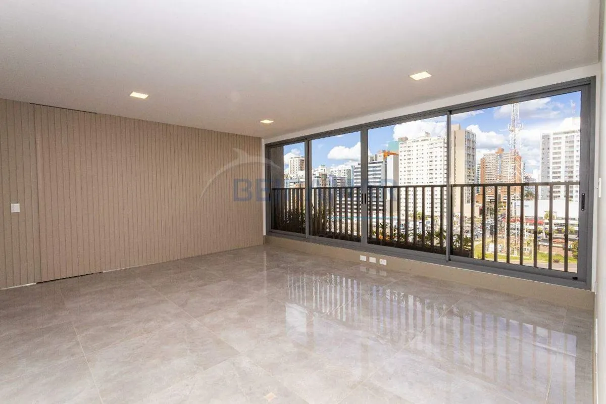 Apartamento 4 suítes, vista livre, varanda ampla, andar alto - 199m² no Real Bot...