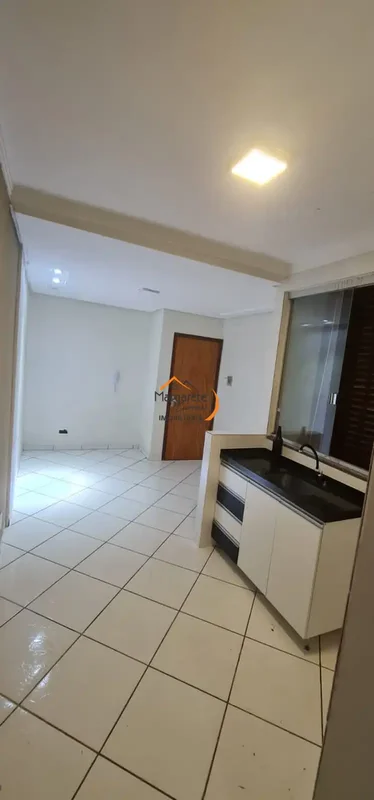 Imobiliária Margarete Corrêa vende Apartamento no Grande Colorado.3º Andar com E...