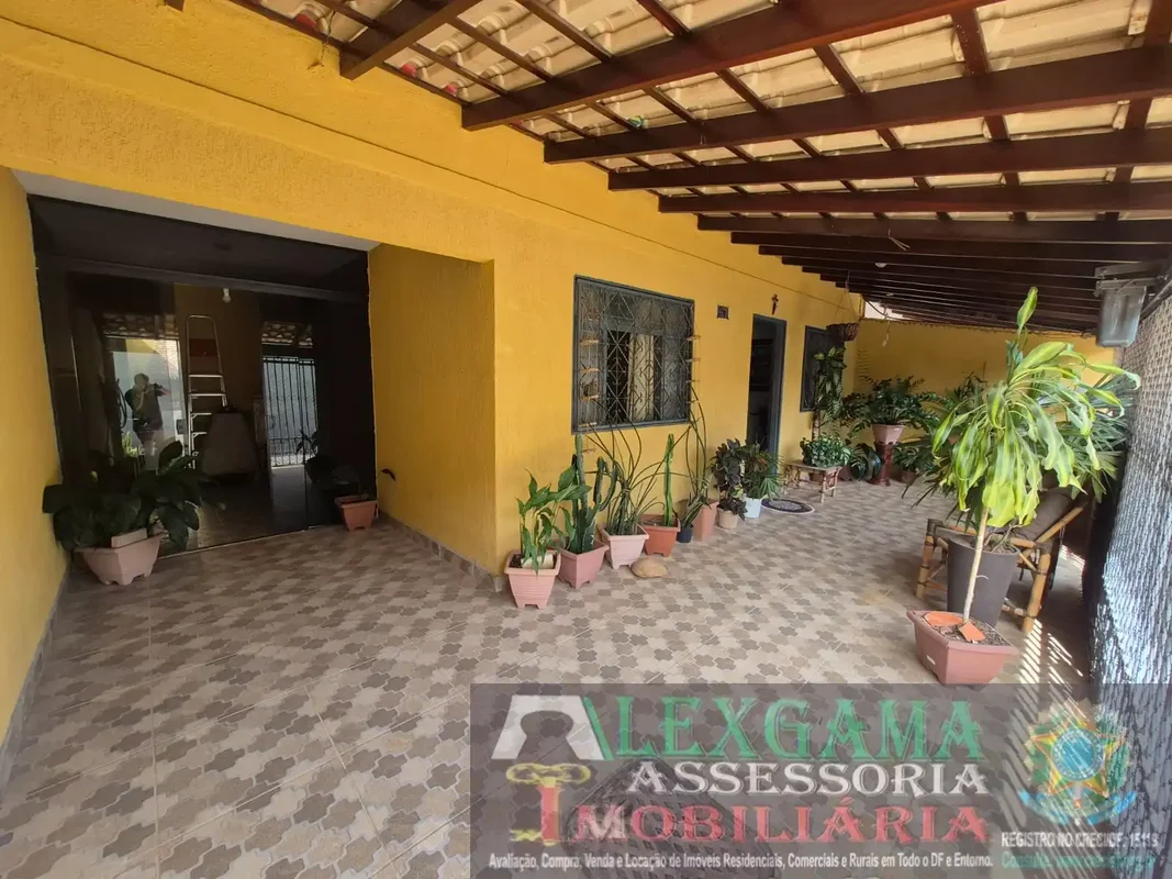Alex Gama Vende Ou Troca Por Casa No Setor Leste do Gama: Casa na Quadra 01, Con...