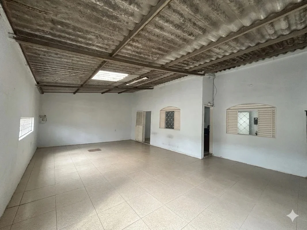 Casa à venda na QNL 12 – Conjunto B | Excelente localização e ótimo potencialCar...
