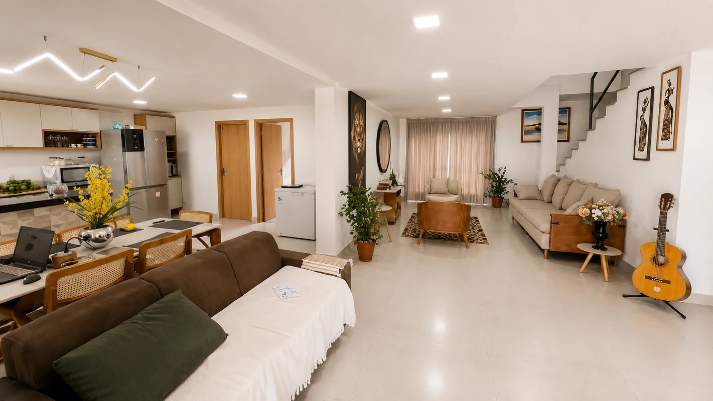 Casa à venda no Recanto das EmasExcelente imóvel com 4 quartos, sendo 2 suítes, ...