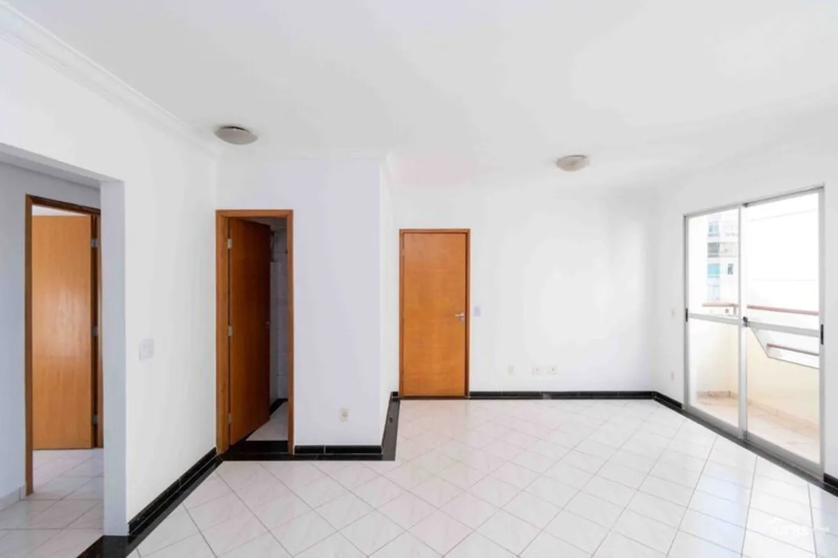 Aconchegante apartamento no Edifício Albatroz. São 3 quartos sendo 1 suíte com v...
