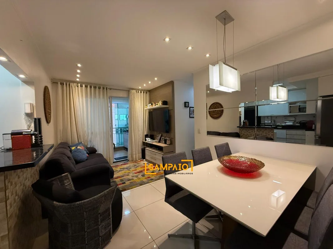 Descubra este apartamento de 3 quartos, reformado e localizado em Condomínio com...