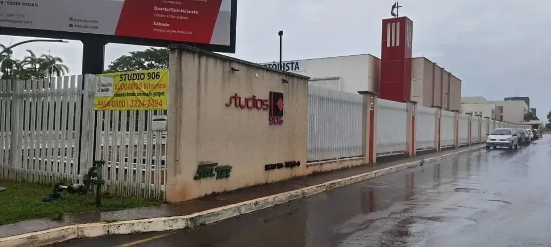 Cláudio Antônio imóveis aluga Kitnet dividida no Condomínio Studios 906 - SGAN 9...
