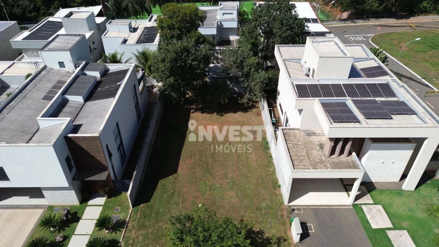 LOCALIZAÇÃO:O Portal do Sol Green está em uma das localizações mais estratégicas...