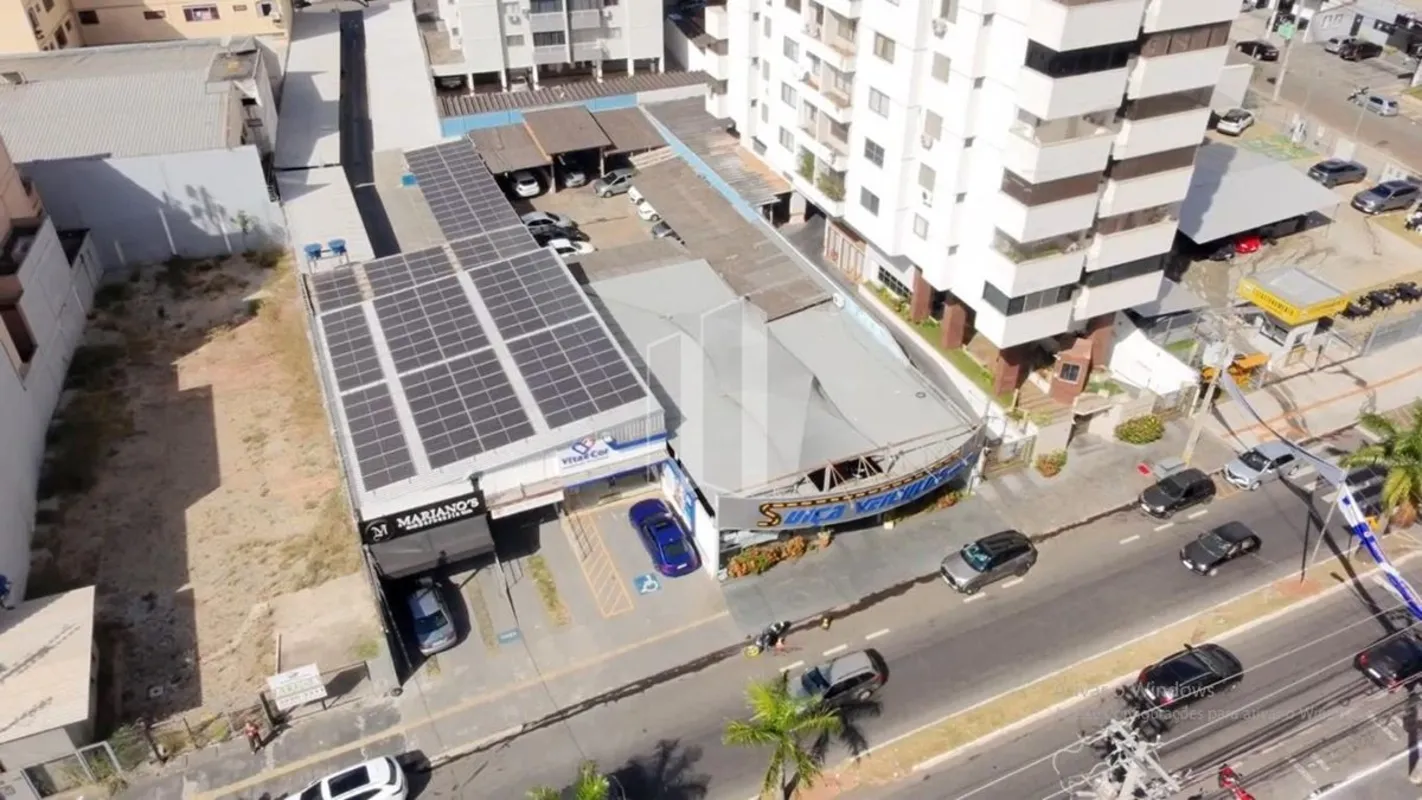Área comercial localizada na Avenida C-255, no Setor Nova Suíça, ao lado da Praç...
