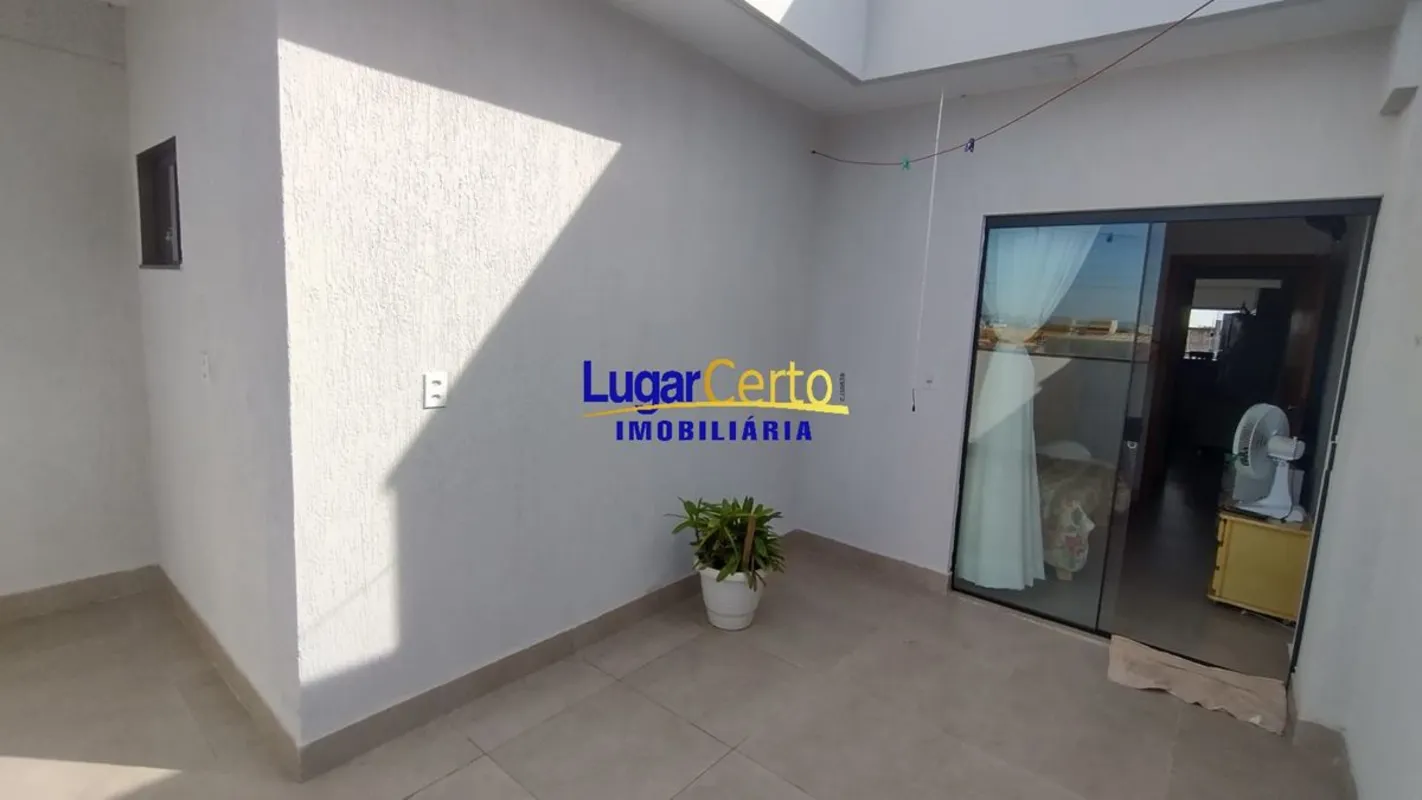 APARTAMENTO NA ÁGUA DE COCO ARAPOANGA EXCELENTE LOCALIZAÇÃO COM PARADAS DO TRANS...