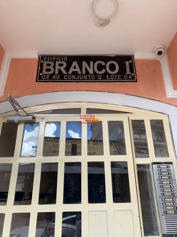 Branco Imóveis - Aluga apartamento na QE 40 CONJUNTO Q LOTE 04, excelente locali...