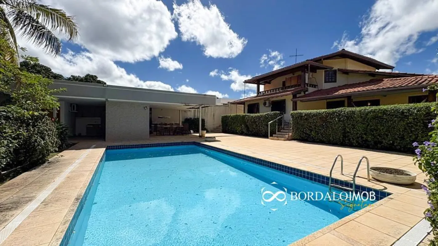 VILLA153183 - Última atualização: 12/06/26 23:31Residência ampla, elegante e mui...