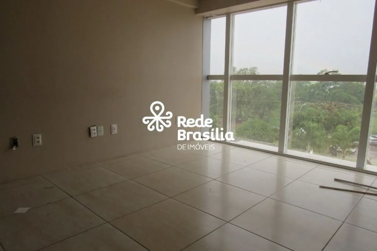 SIG Quadra 1 - Edifício Platinum Office - Zona IndustrialLocalizadas no Setor de...