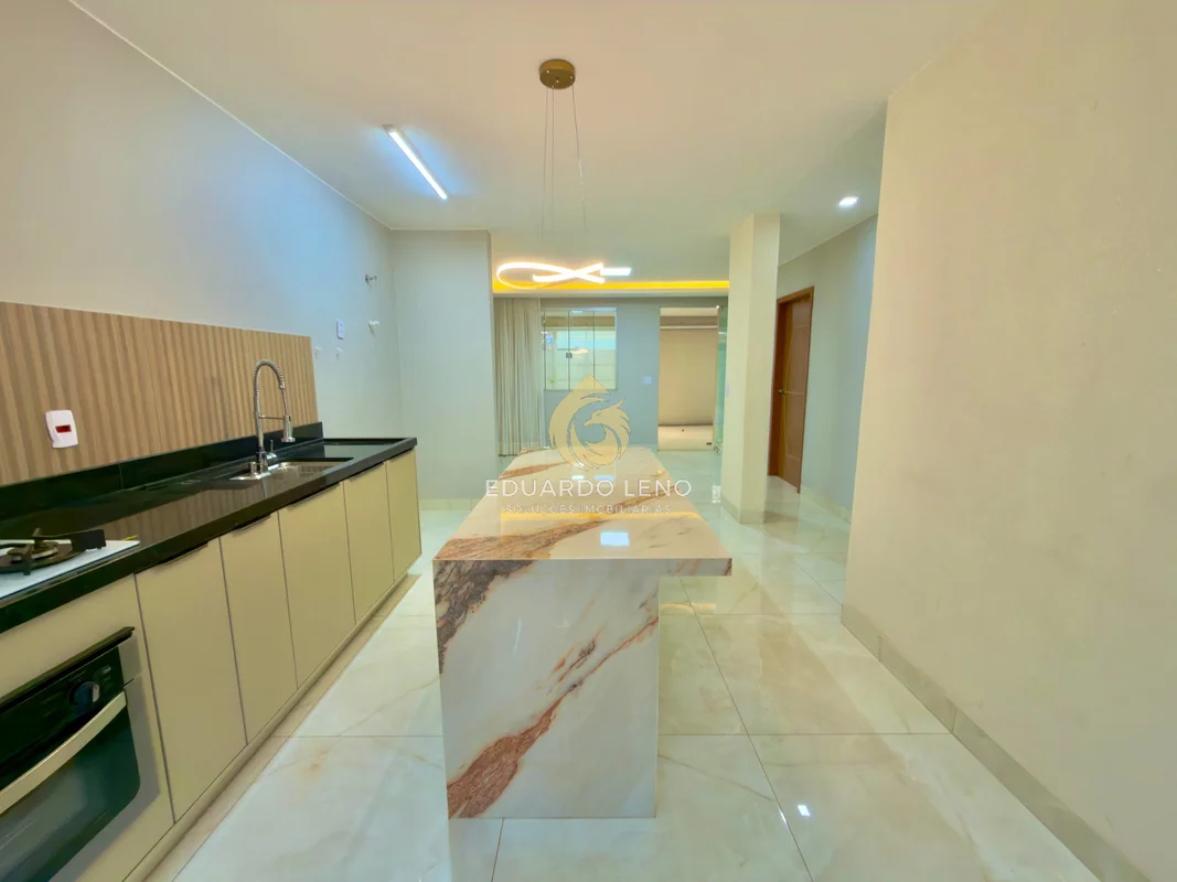 Casa dos Seus Sonhos na QR 406 em Samambaia!Descubra esta incrível oportunidade ...
