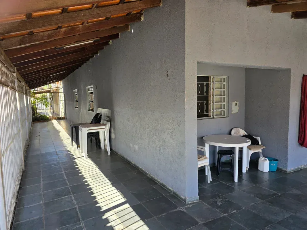 VILLA153193 - Última atualização: 06/06/26 23:31Guara I. QI 3. Descubra uma casa...