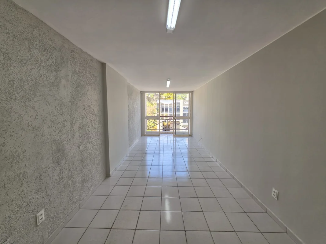 Oportunidade Comercial Exclusiva na Asa NorteApresentamos uma excelente opção pa...